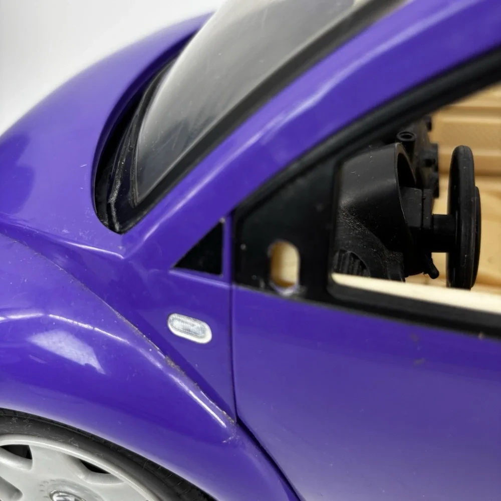 Mattel Barbie Volkswagen Beetle Purple Car 2000 Opening Doors Fashion Doll W/Key